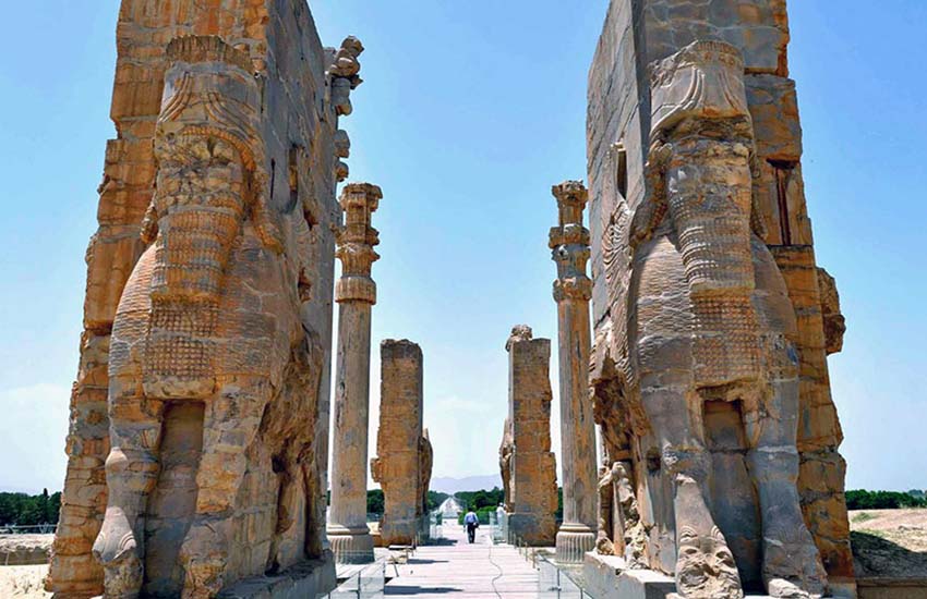 معروف ترین بناهای تاریخی ایران